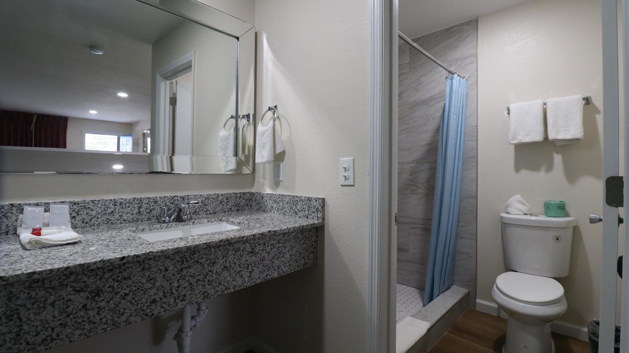 Royal Inn Cochran Екстер'єр фото
